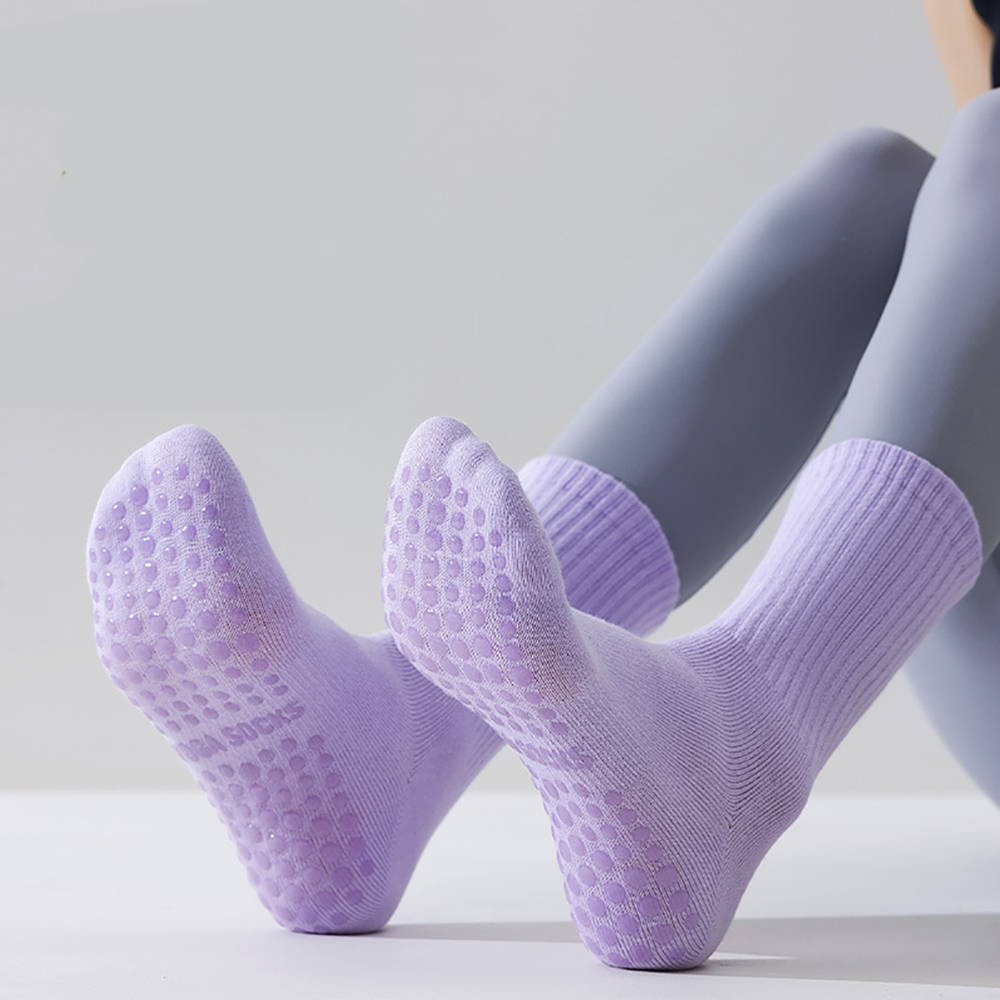 High Quality Women Yoga Socks  - огляд і ціна Pilates & Yoga Unleashed Studio Tuckahoe